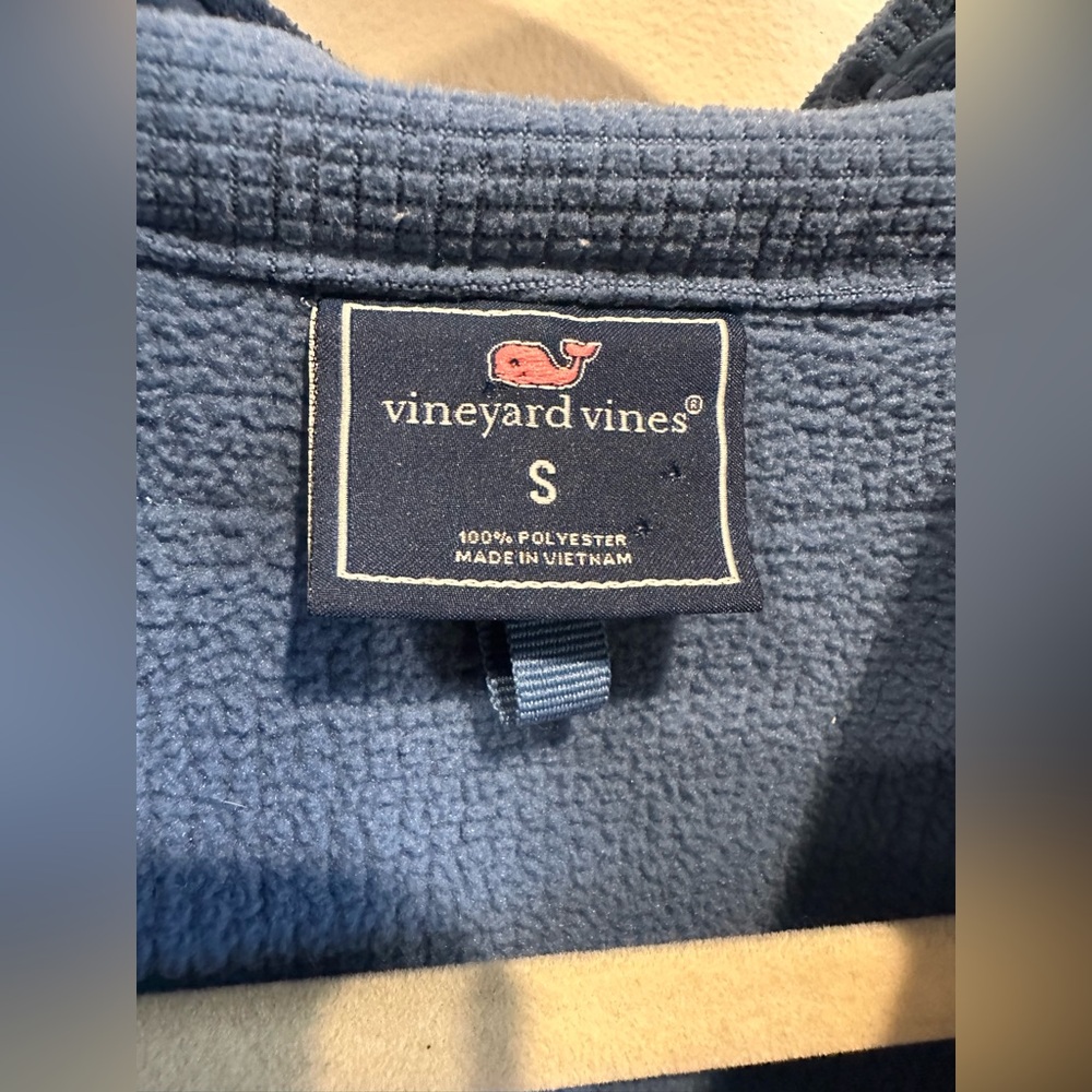 Vineyard Vines Martha's Vineyard Pullover Size Small - Picture 3 of 6